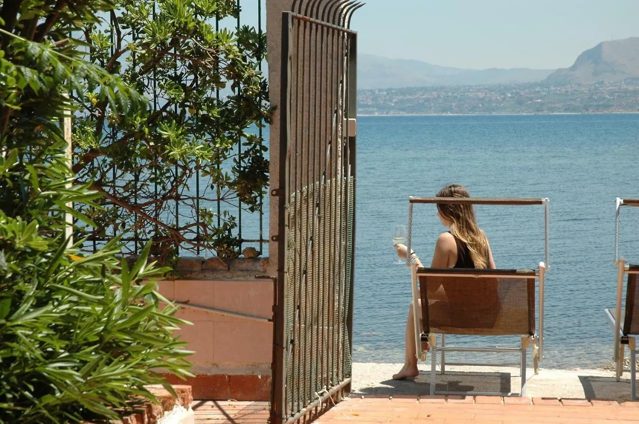 Villa Fergio' Santa Flavia Italy